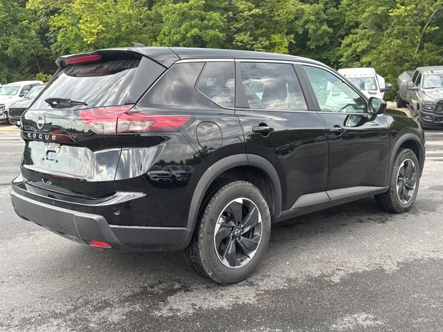 Used 2025 Nissan Rogue SV FWD image 8