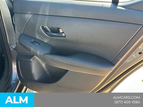 Used 2025 Nissan Sentra S FWD image 19
