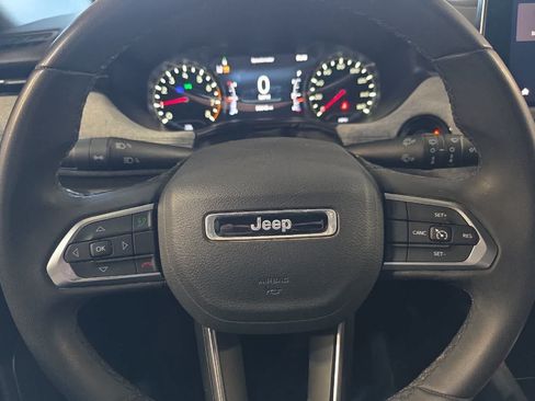 Used 2024 Jeep Compass Latitude AWD/4WD image 24