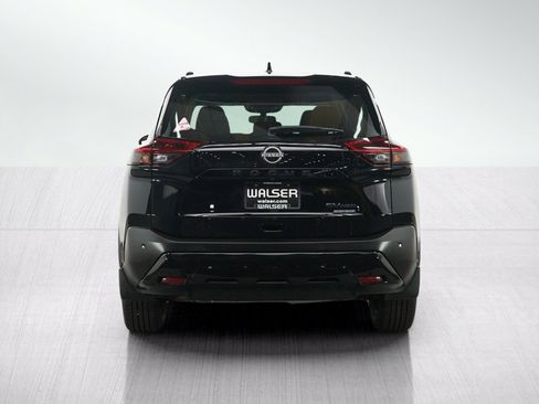 Used 2023 Nissan Rogue SV w/ SV Premium B Package AWD/4WD image 4