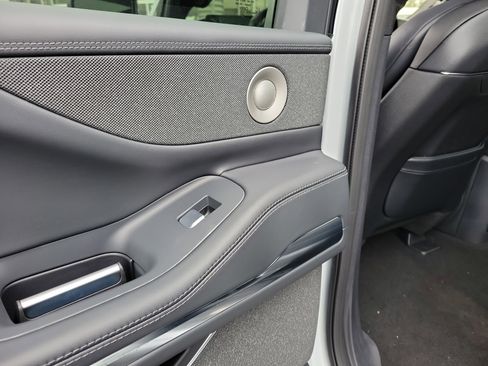 New 2025 Lincoln Navigator L Reserve image 15