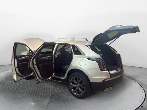 Used 2019 Cadillac XT5 Luxury w/ Sport Package image 10