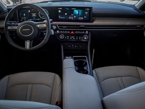 Used 2024 Hyundai Sonata Limited image 25