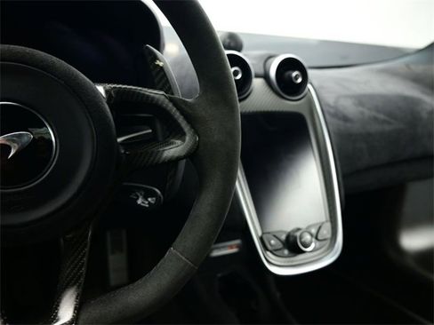 Used 2020 McLaren 600LT Spider image 14