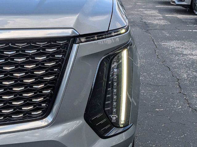 Certified 2025 Cadillac Escalade Premium Luxury AWD/4WD image 9