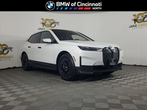 Certified 2025 BMW iX xDrive50 image 1