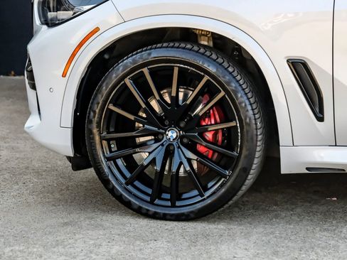 Used 2022 BMW X5 sDrive40i w/ M Sport Package image 65