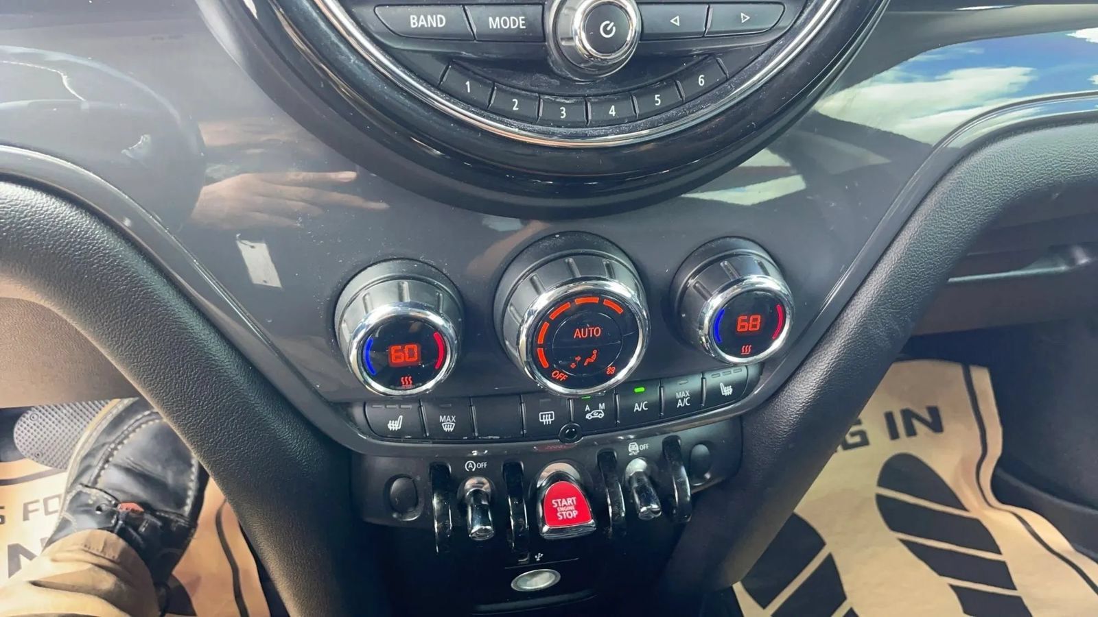 Used 2020 MINI Cooper Countryman FWD image 12
