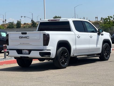 Used 2022 GMC Sierra 1500 Elevation RWD image 5