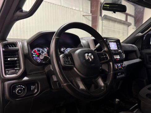 Used 2023 RAM 2500 Tradesman AWD/4WD image 3