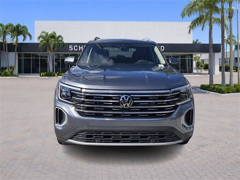 Certified 2025 Volkswagen Atlas SEL image 2