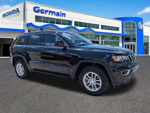 Used 2020 Jeep Grand Cherokee Laredo RWD image 3