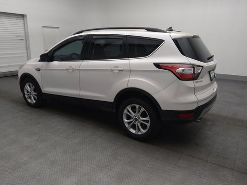 Used 2018 Ford Escape SE w/ SE Sync 3 Package image 3