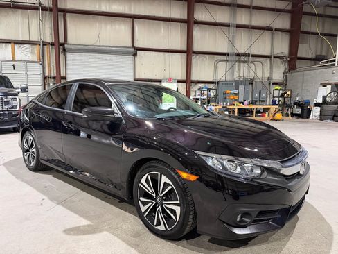 Used 2016 Honda Civic EX-L image 2