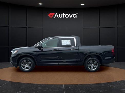 Used 2023 Honda Ridgeline RTL-E image 2