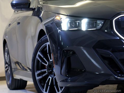 Certified 2026 BMW 530i xDrive 530i xDrive w/ M Sport Package image 4