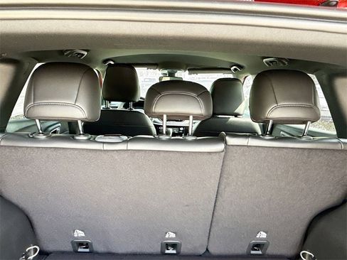 New 2023 Jeep Compass Latitude image 27