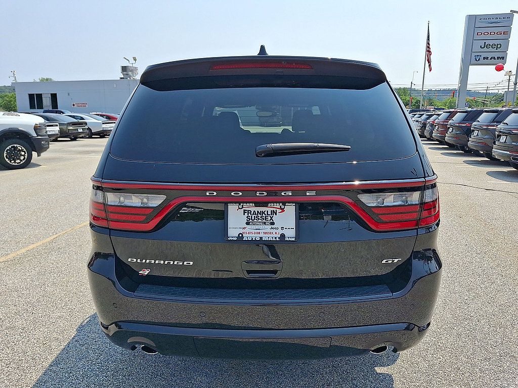 Used 2025 Dodge Durango GT AWD/4WD image 23