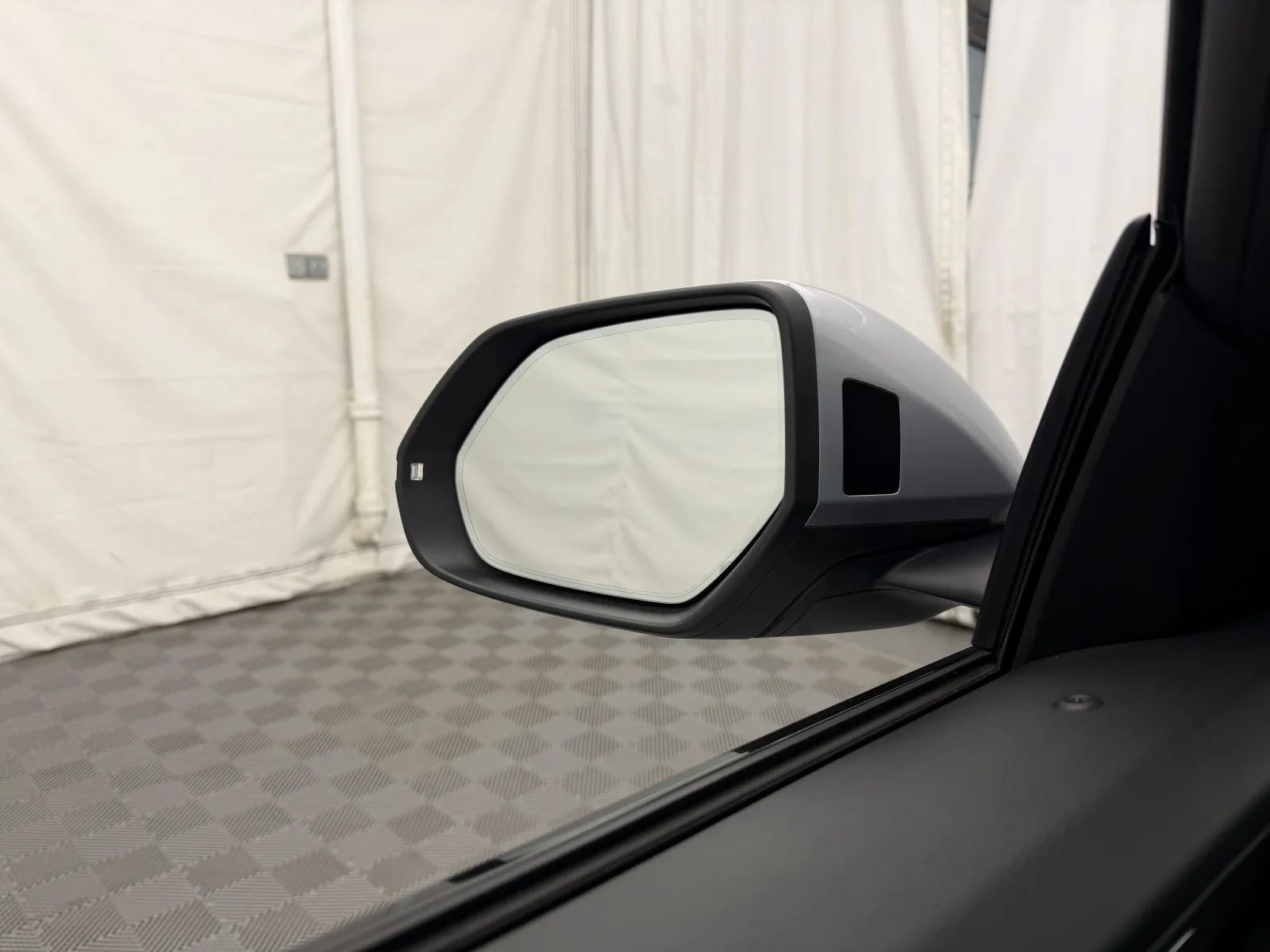 Used 2019 Audi Q8 Prestige AWD/4WD image 12