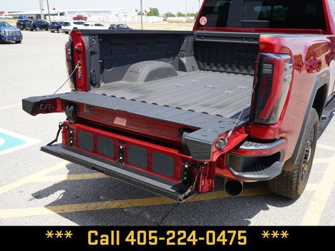 Used 2024 GMC Sierra 2500 AT4 w/ AT4 Preferred Package AWD/4WD image 20