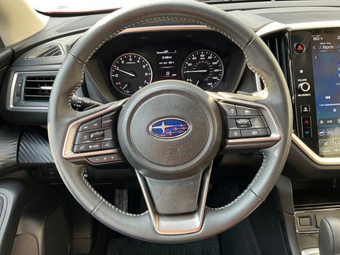 Used 2025 Subaru Ascent Premium image 9