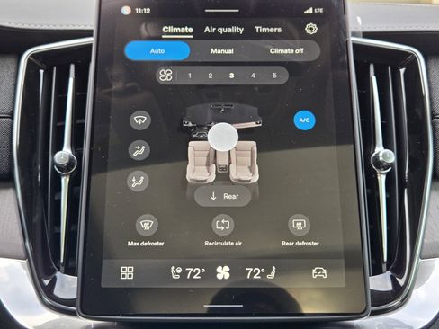 New 2026 Volvo XC90 B6 Ultra w/ Protection Package Premier image 22