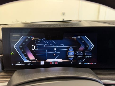 Used 2024 BMW X5 xDrive40i w/ M Sport Package image 12