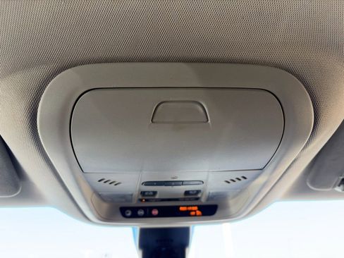 Used 2020 Buick Enclave Avenir w/ Avenir Technology Package image 29