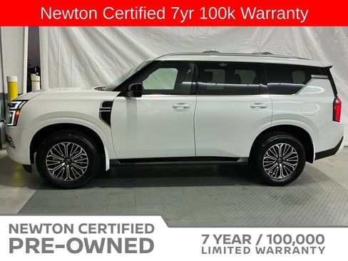 Used 2026 Nissan Armada Platinum RWD image 3