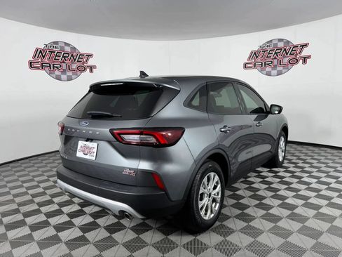 Used 2025 Ford Escape Active FWD image 7