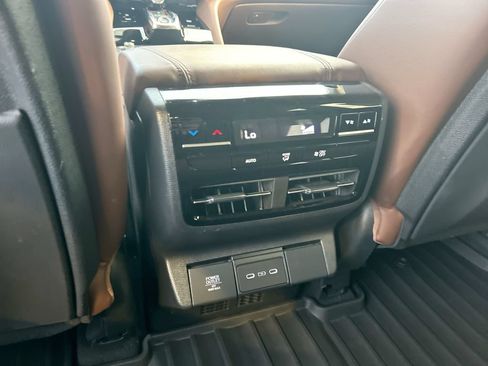 Used 2025 Acura MDX FWD w/ Technology Package image 34