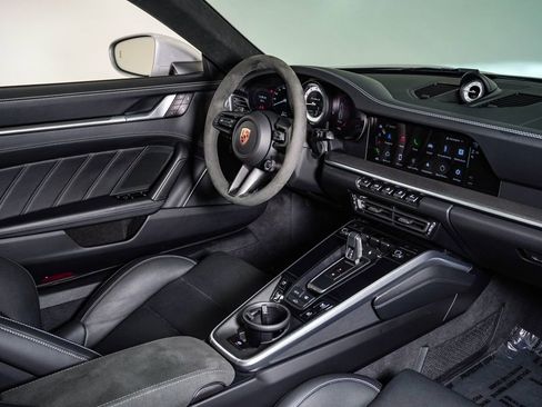 Certified 2025 Porsche 911 Turbo S AWD/4WD image 15