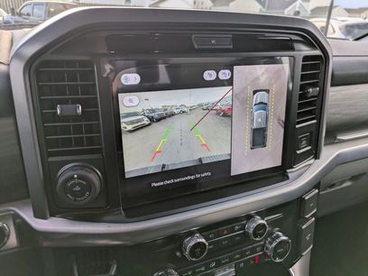 New 2025 Ford F150 Lariat w/ Equipment Group 501A Mid