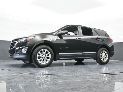Used 2020 Chevrolet Equinox LS image 49