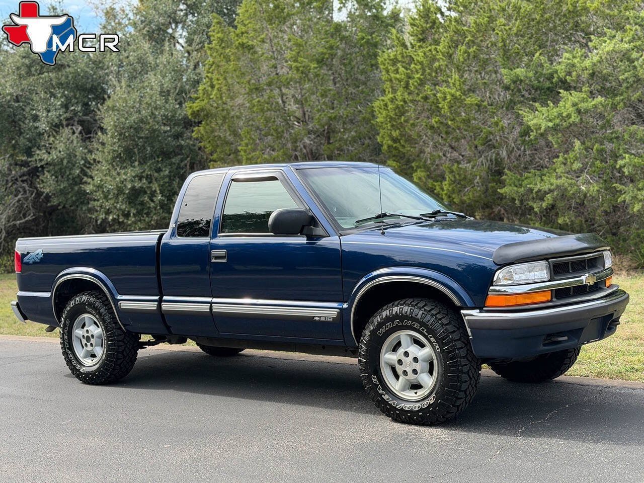 Used 2000 Chevrolet S10 Pickup LS w/ Preferred Equipment Group AWD/4WD image 5