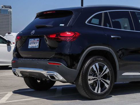 Used 2025 Mercedes-Benz GLA 250 image 9