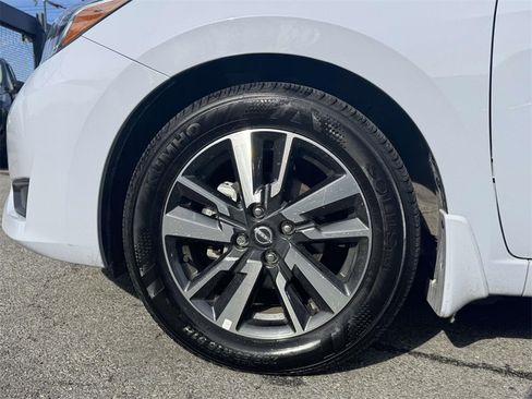 Used 2024 Nissan Versa SV w/ Trunk Package image 9