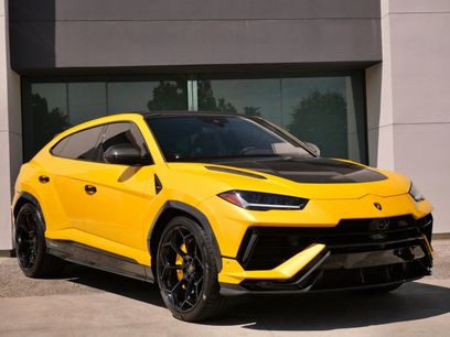 Used 2024 Lamborghini Urus Performante