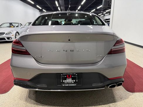 Used 2023 Genesis G70 2.0T image 14