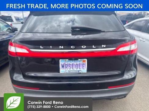 Used 2016 Lincoln MKX Reserve w/ Technology Package FWD image 6