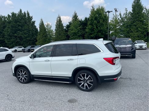 Used 2021 Honda Pilot Elite image 3