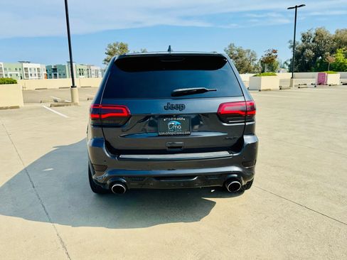 Used 2014 Jeep Grand Cherokee SRT AWD/4WD image 10