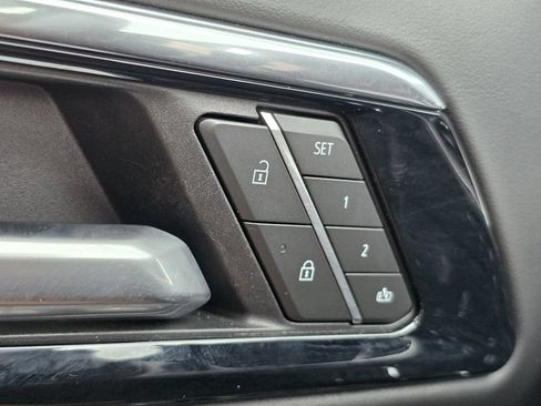 Certified 2025 Chevrolet Tahoe Z71 AWD/4WD image 31