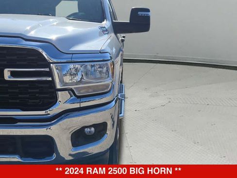 Used 2024 RAM 2500 Big Horn w/ Off Road Package AWD/4WD image 10