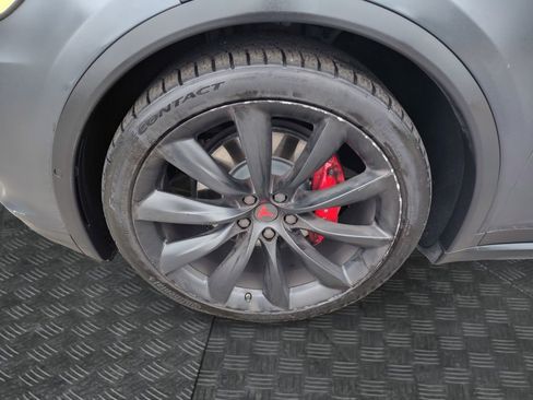 Used 2016 Tesla Model X P90D image 21