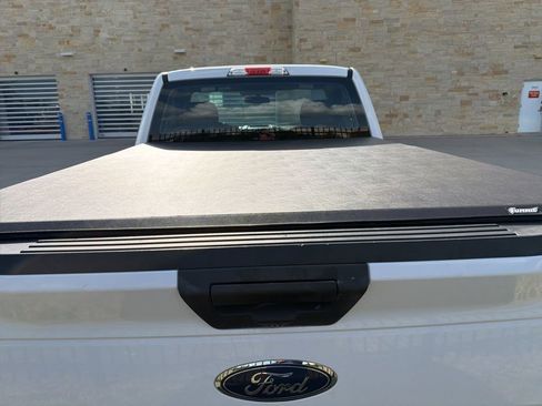 Used 2018 Ford F150 XL w/ Equipment Group 101A Mid RWD image 5