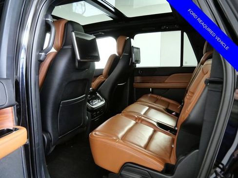Used 2019 Lincoln Navigator L Reserve AWD/4WD image 13