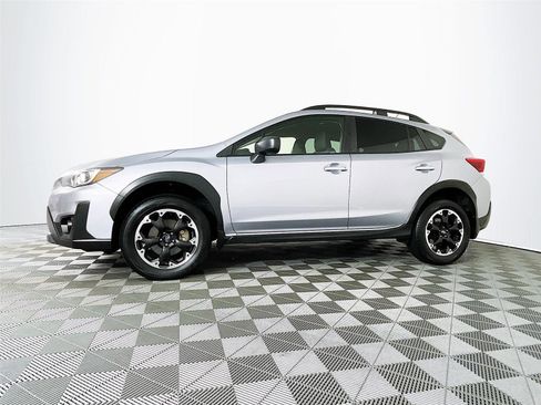Certified 2023 Subaru Crosstrek 2.0i image 4
