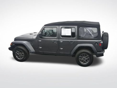 Used 2024 Jeep Wrangler Unlimited Sport AWD/4WD image 37