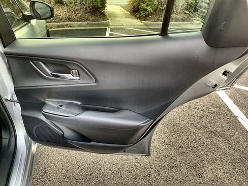 New 2026 Toyota Prius Plug-In Hybrid FWD image 11